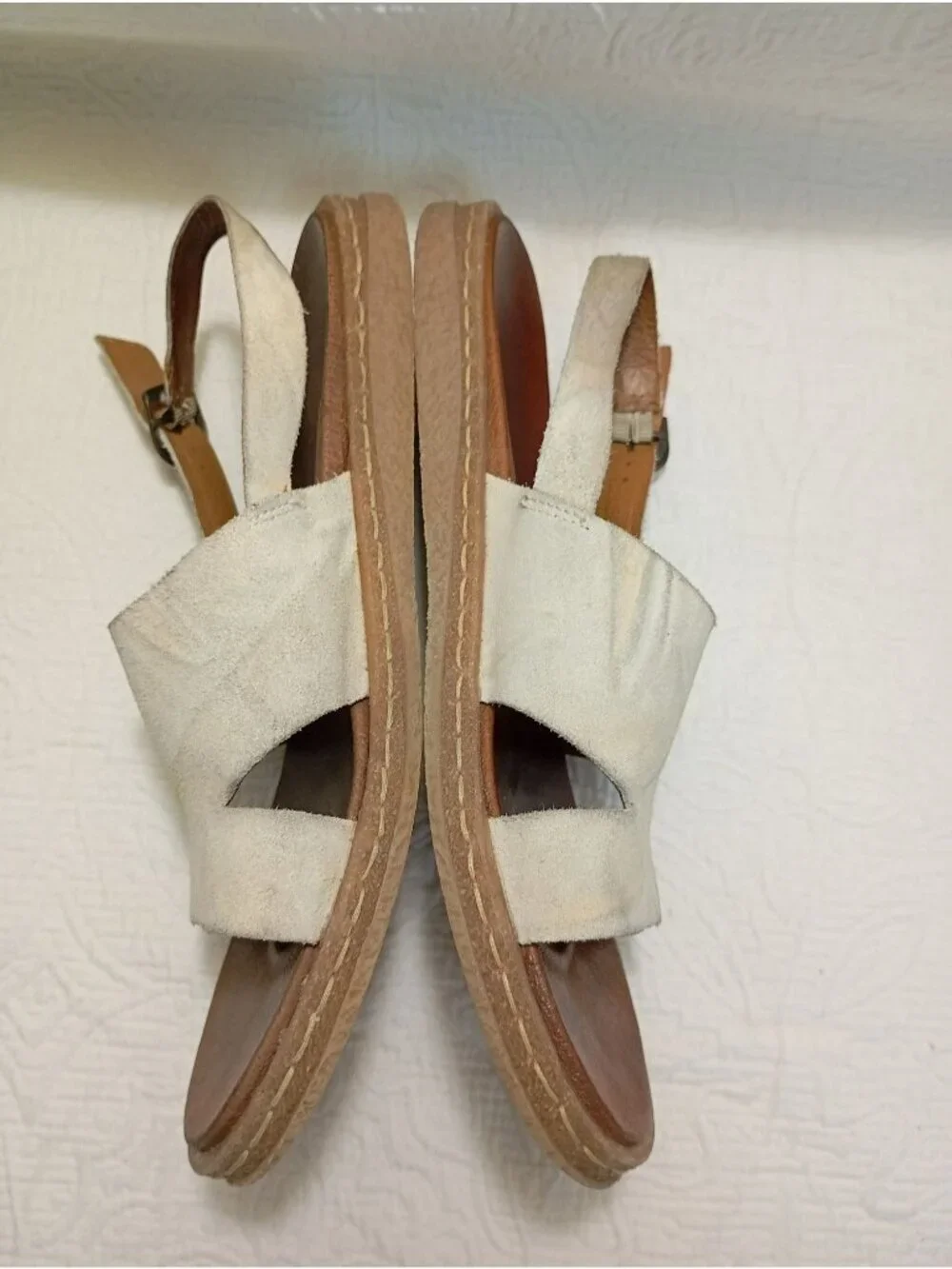 Born Leather Upper Sandals Mens Size 10/42 Sumer